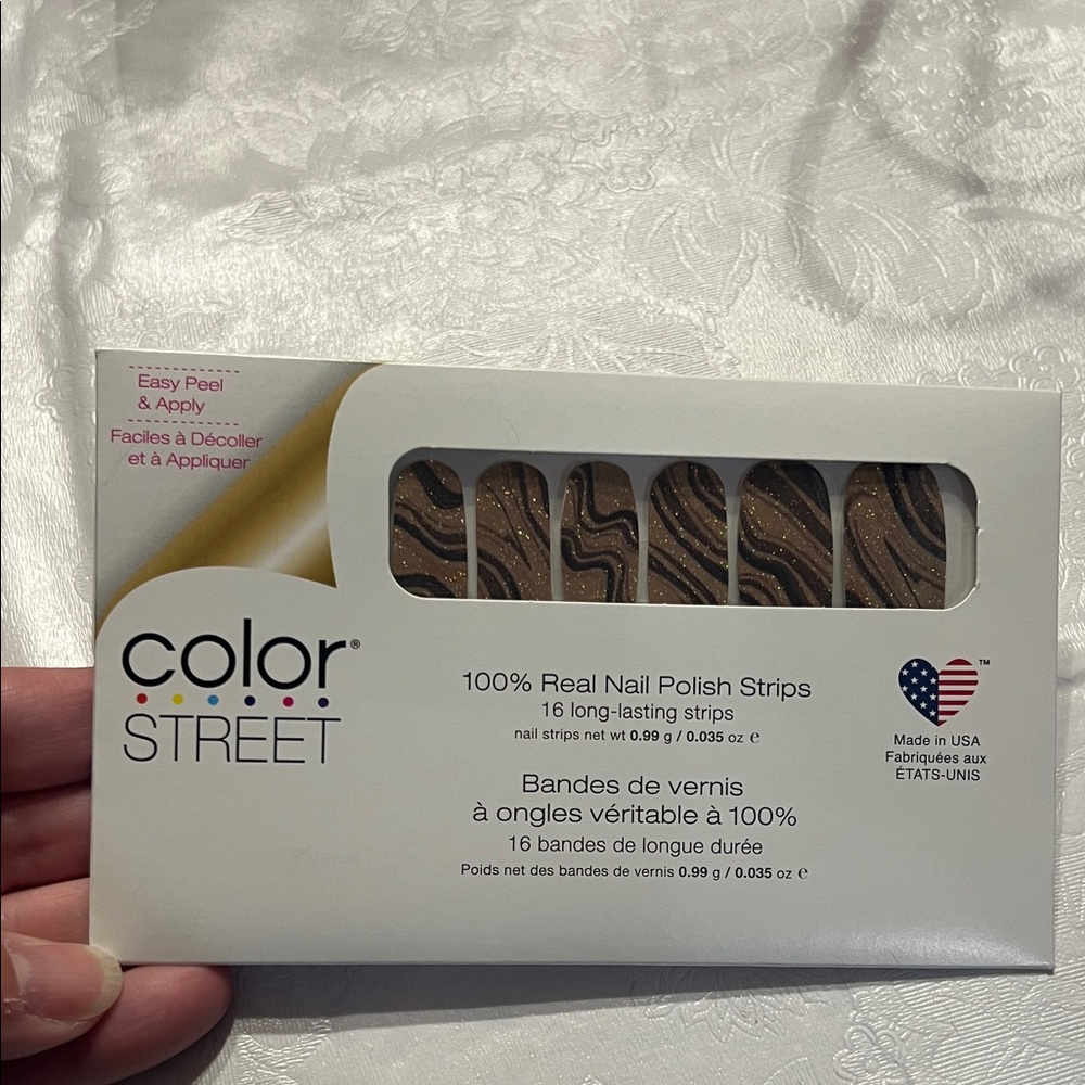 Color Street Nail Strips - Elegant Brown and Gold Waves